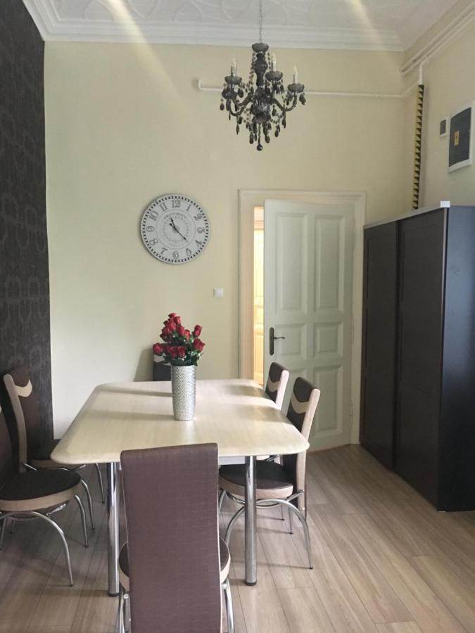 Logod Panorama Apartman Budapeste Exterior foto